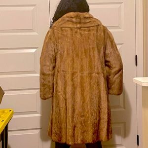 3/4 whisky brown mink coat Size medium gently worn